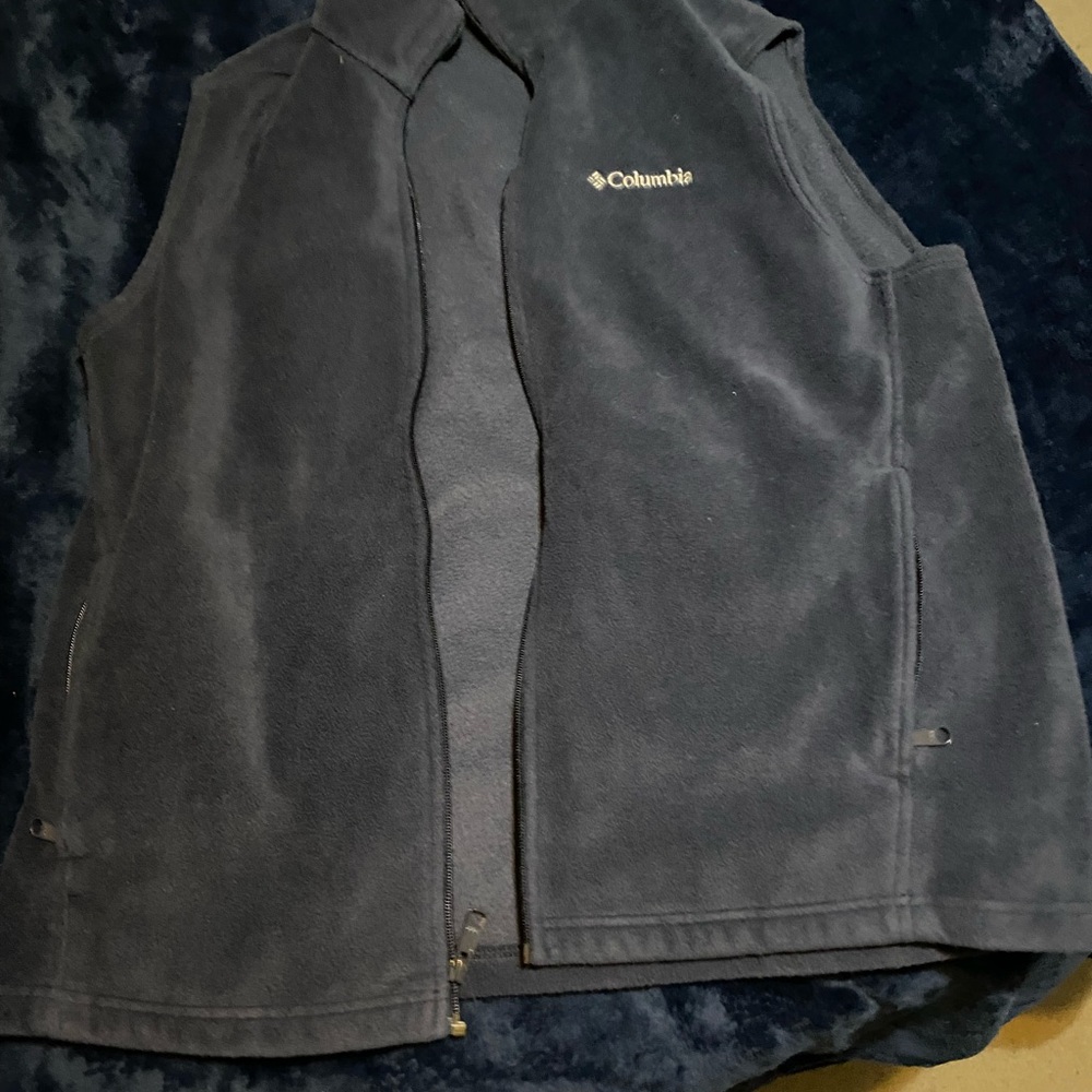 Columbia Navy Fleece Vest
